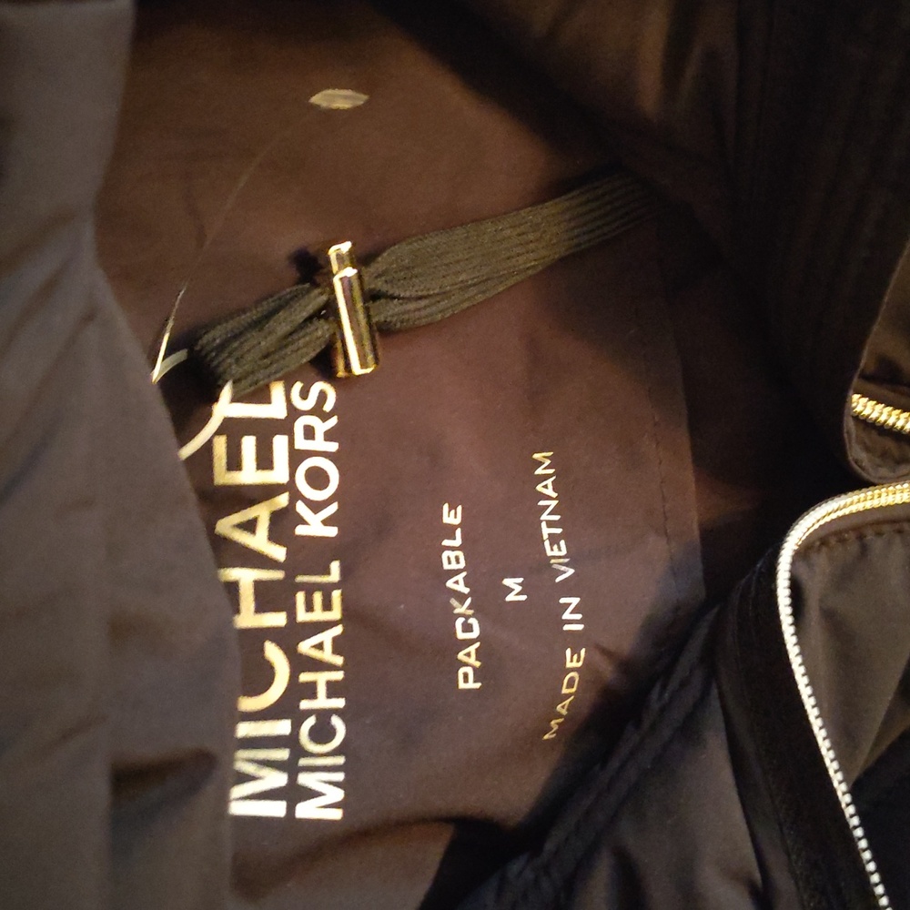 Michael Kors Black Puffer Coat with Gold Accents, Hip Length New With Tags - Picture 2 of 11